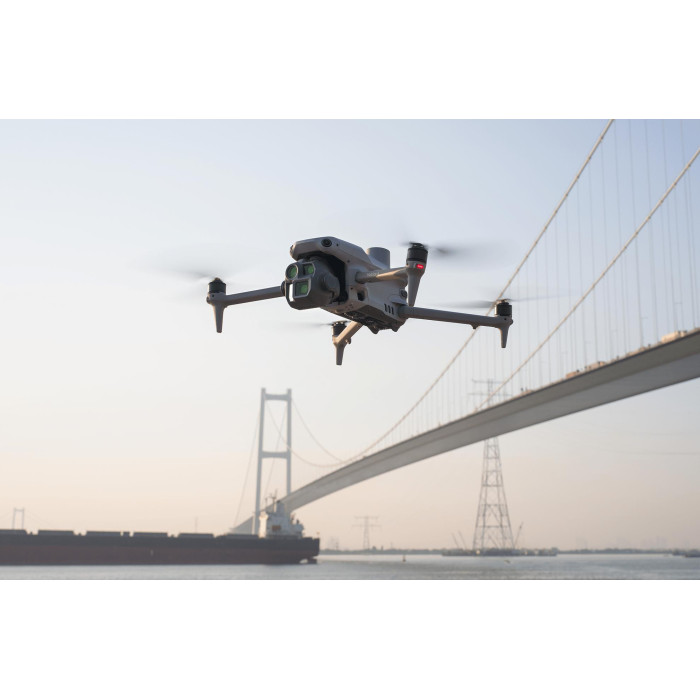 Dron DJI Matrice 4T z ubezpieczeniem DJI Care Plus – Klasa C2