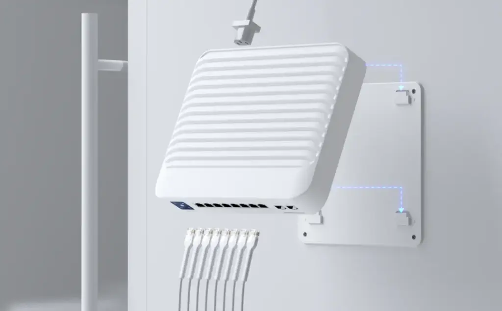 Ubiquiti USW-Pro-8-PoE UniFi 8-portowy switch GbE POE++ z uplinkiem SFP+